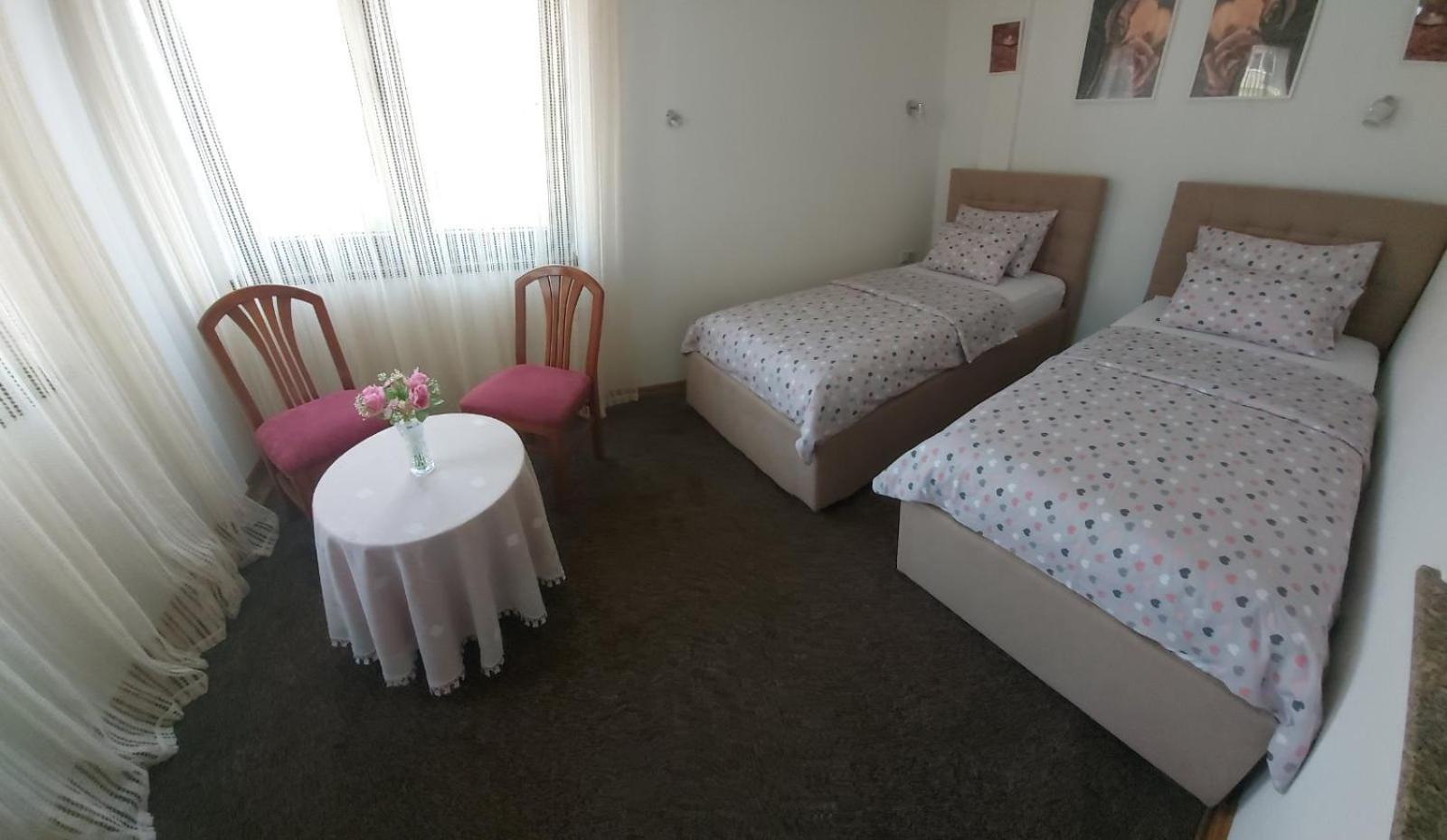 سراييفو Bed & Breakfast Sjaj الغرفة الصورة